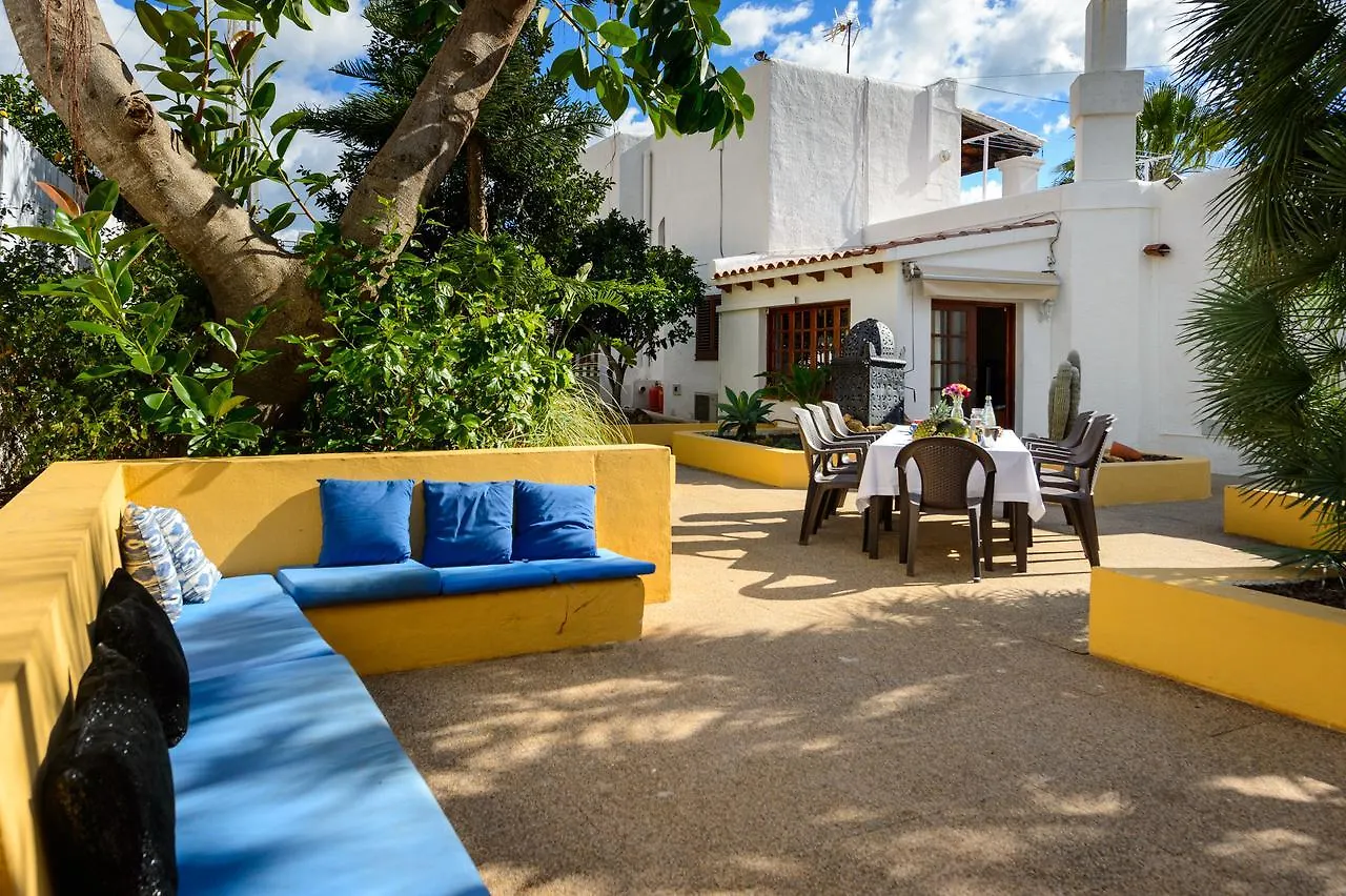 Villa Can Giovanni Sant Jordi de ses Salines 0*,  Spain